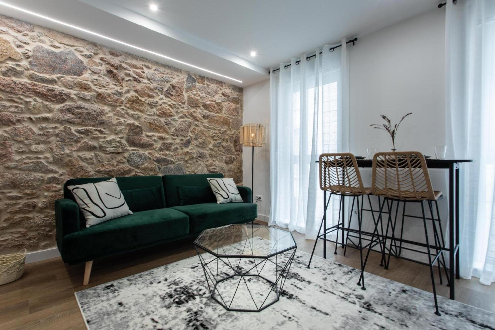 א-קורוניה Zalaeta Playa Apartments מראה חיצוני תמונה